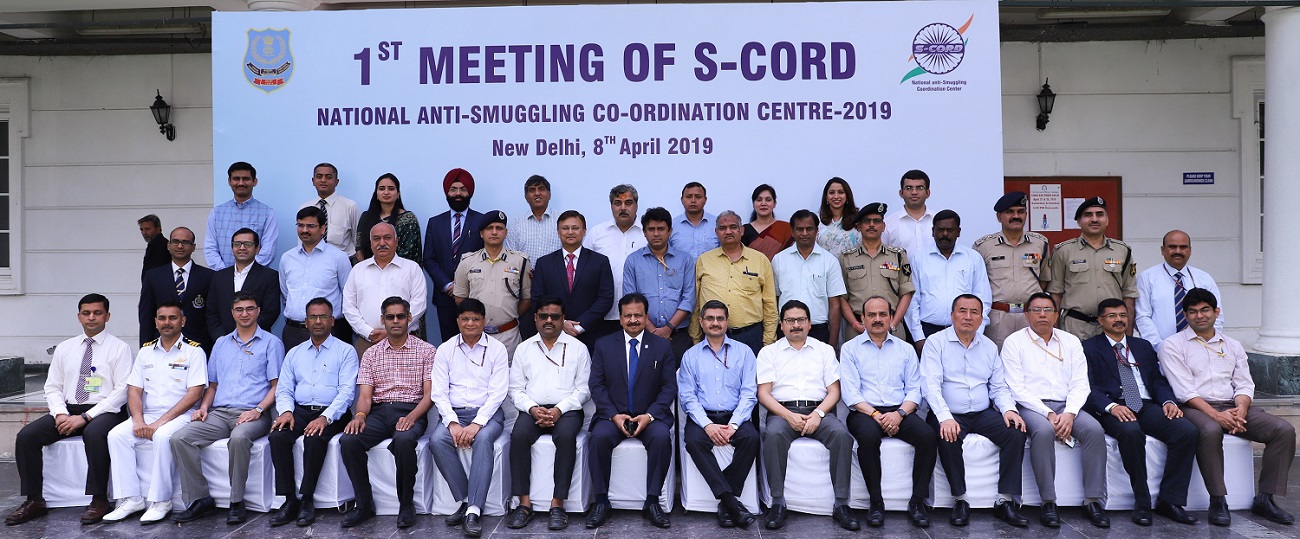 Shri D.P. Dash Pr. DG DRI with Senior Officers in 1st S-CORD Meeting held on 8th April  2019 in New Delhi.  The meeting intended to check organized smuggling was attended by 23 agencies.